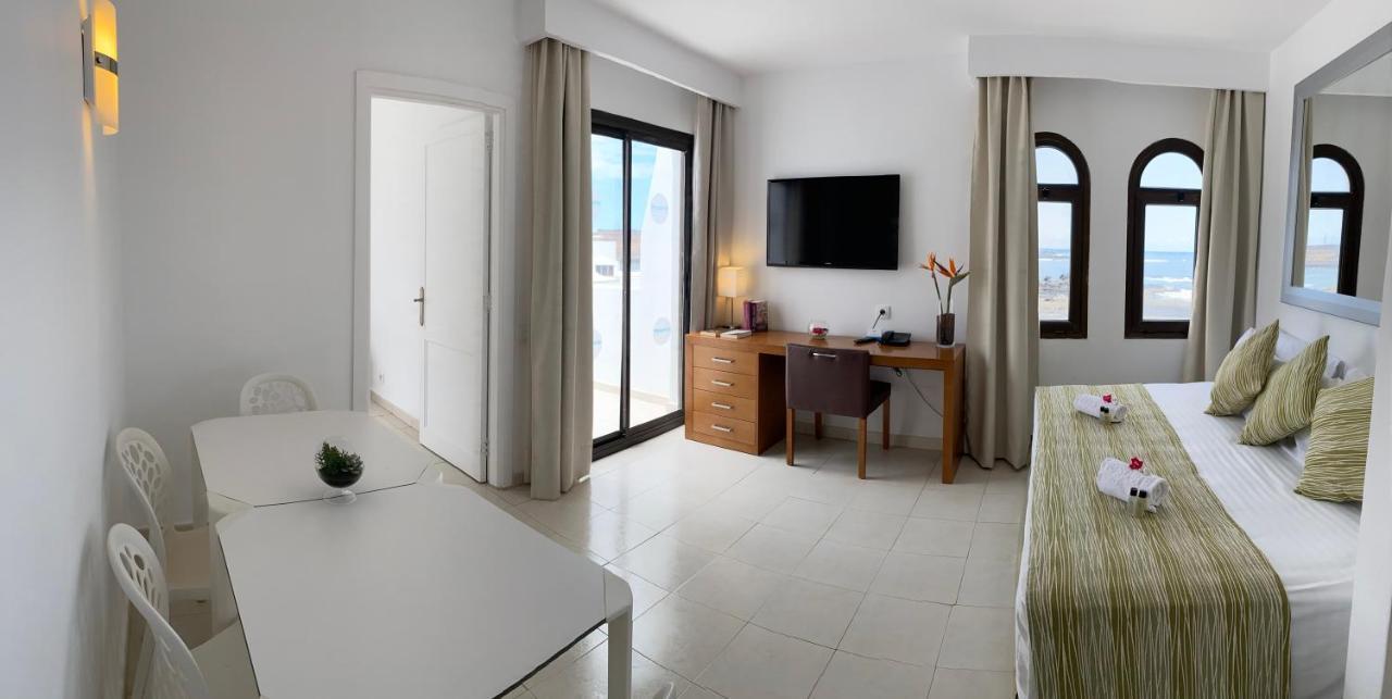 Apartamentos Hesperia Bristol Playa Corralejo Exterior photo