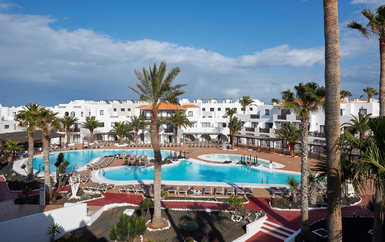 Apartamentos Hesperia Bristol Playa Corralejo Exterior photo