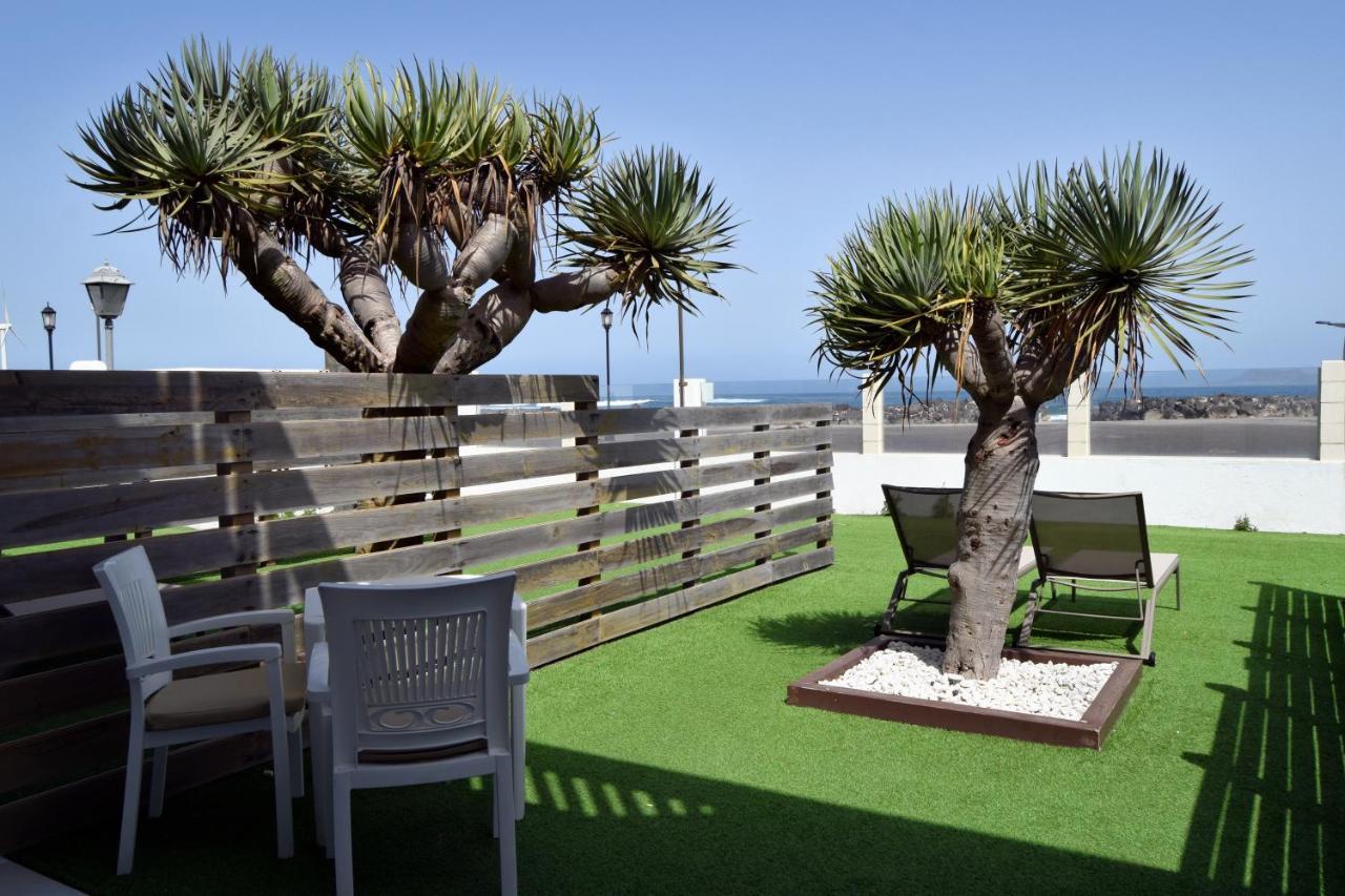 Apartamentos Hesperia Bristol Playa Corralejo Exterior photo
