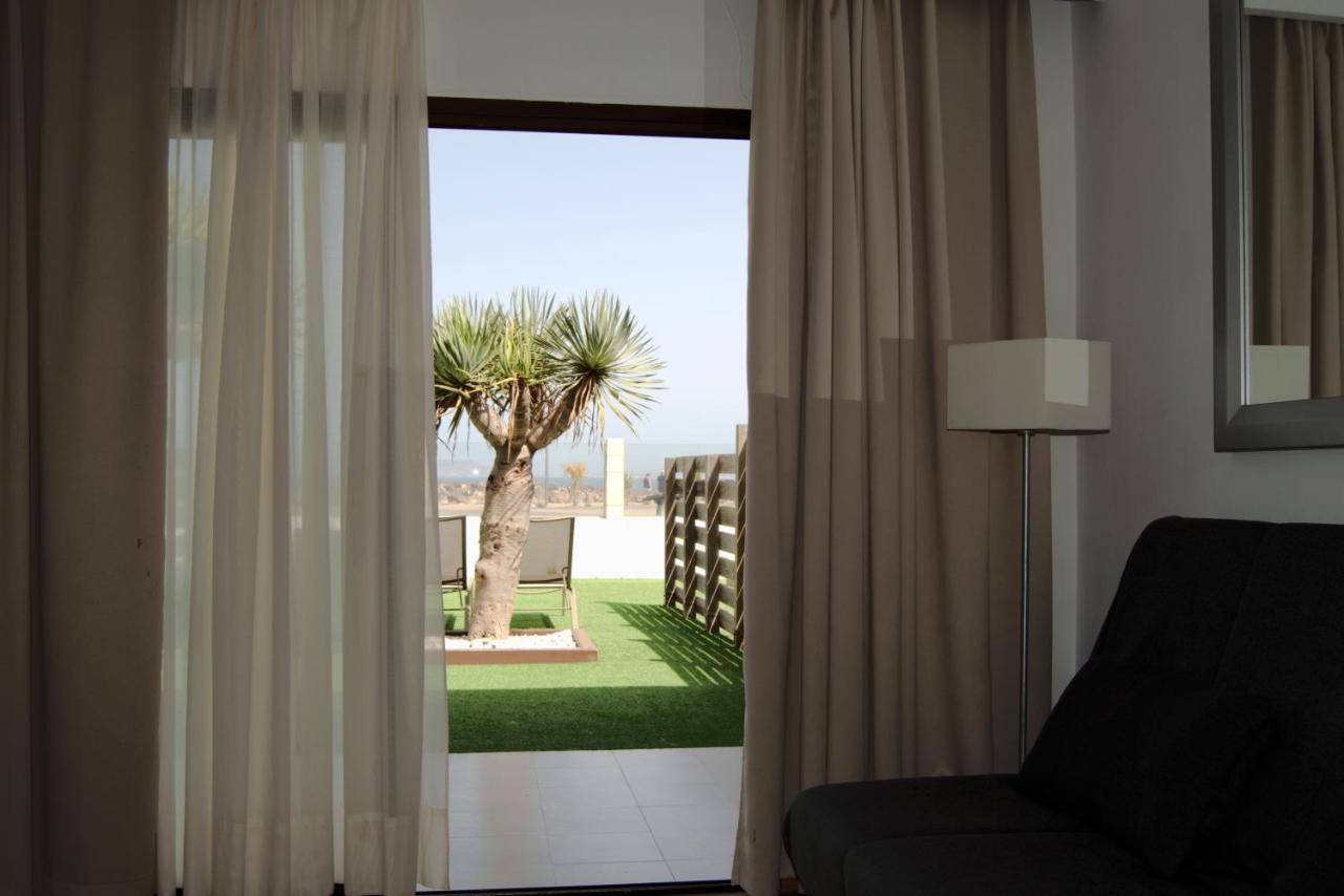 Apartamentos Hesperia Bristol Playa Corralejo Exterior photo